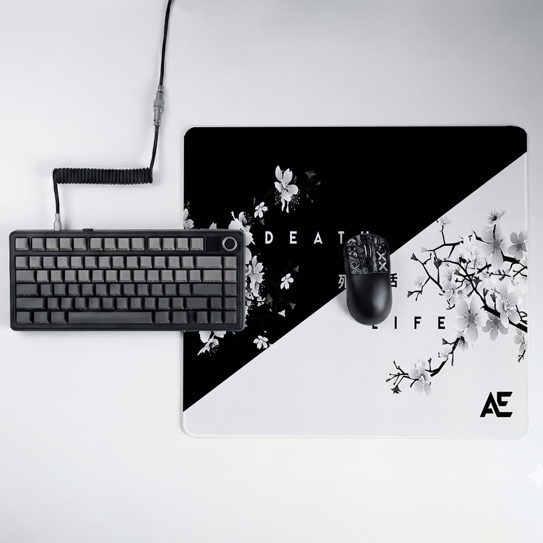 Mousepad Life and Death